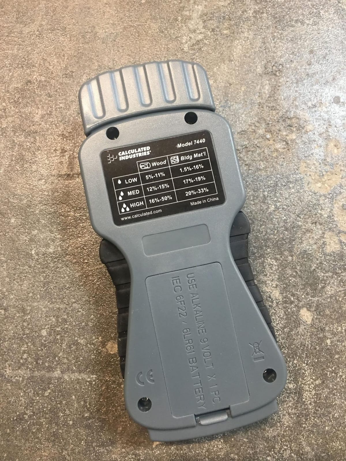 Calculated Industries 7440 AccuMASTER XT Digital Moisture Meter | Handheld |Pin Type | Backlit LCD Display | Detects Leaks, Damp and Moisture in Wood, Walls, Ceilings, Carpet and Firewood customer photo 2