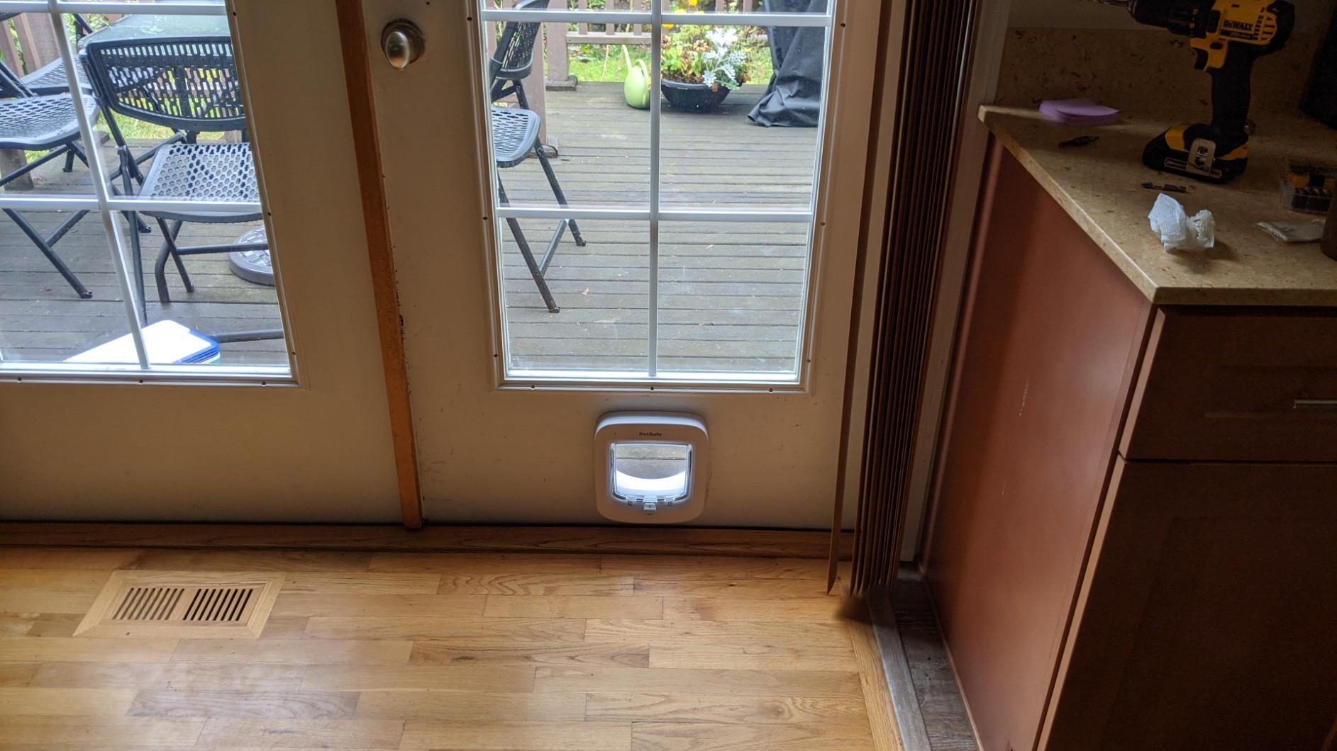PetSafe Microchip Cat Door, Interior/Exterior, Multi-Pet, 4-Way Lock customer photo 2