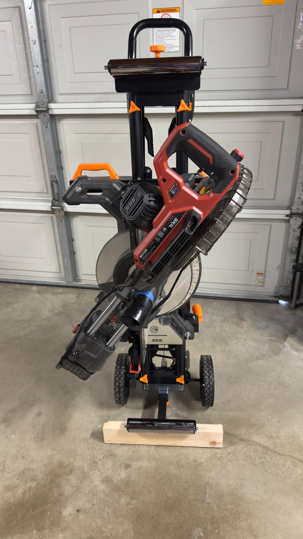 WEN Miter Saw Stand, Collapsible and Rolling with 3 Onboard Outlets (MSA330) customer photo 1