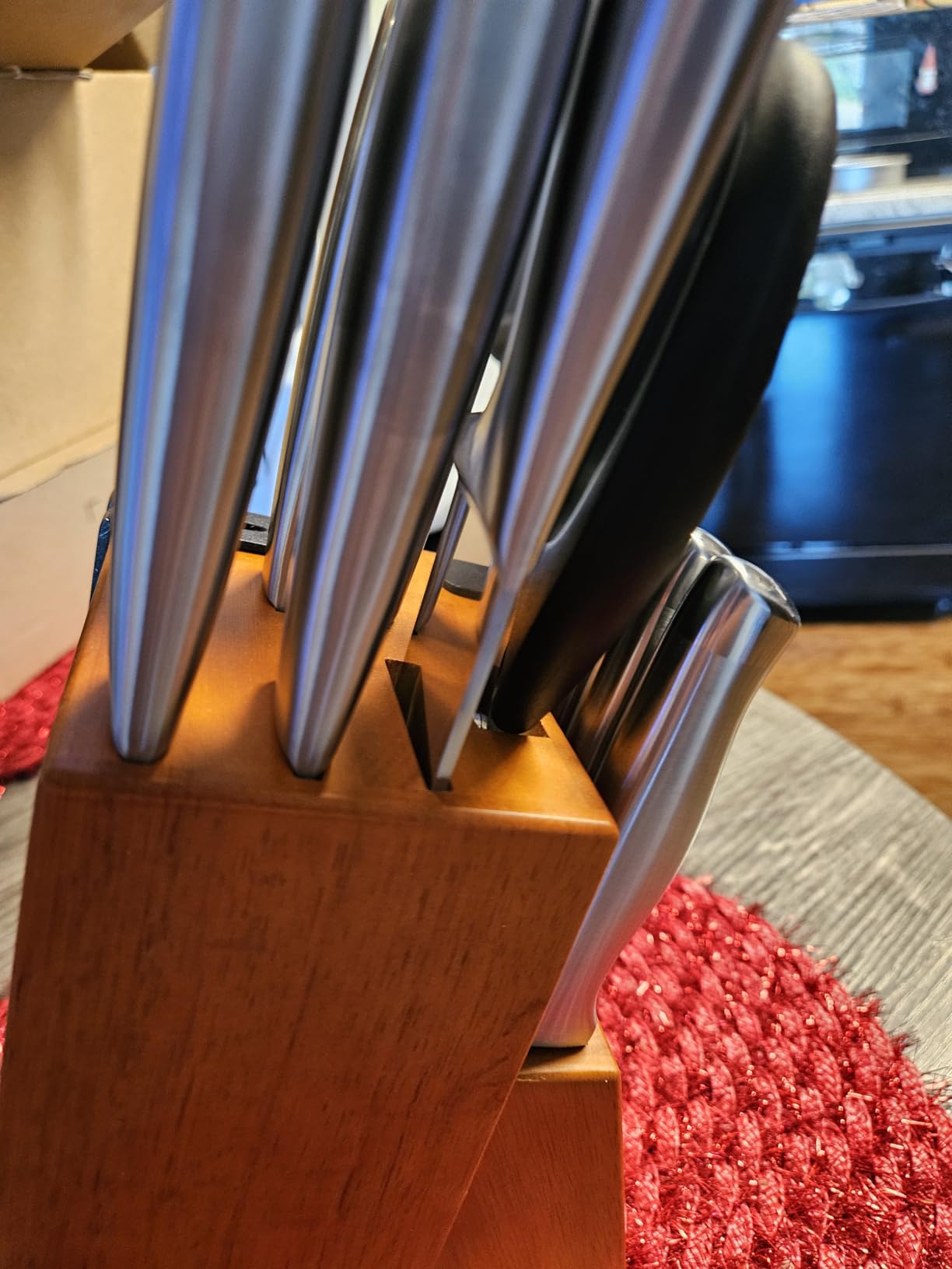 Marco Almond Knife Block Set Kitchen Knives Built-in Sharpener customer photo 2