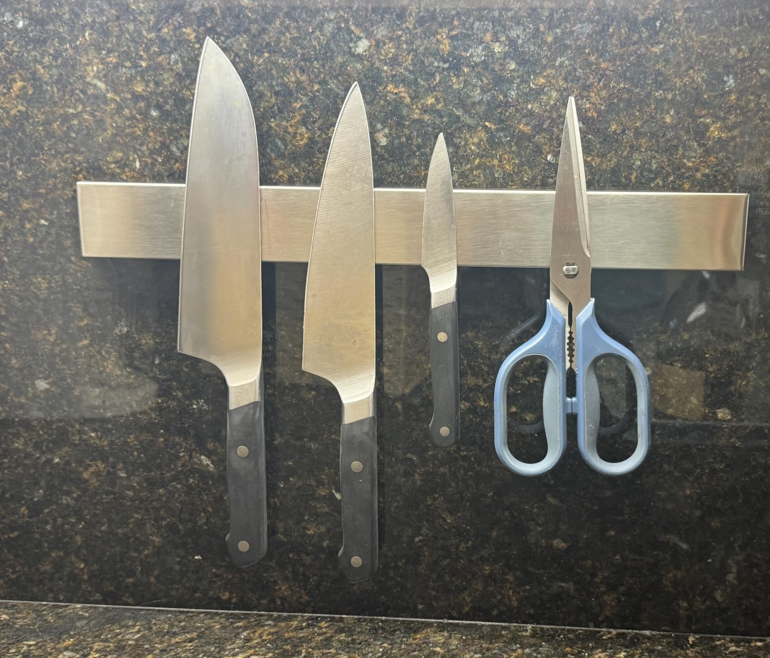 Magnetic Knife Holder for Wall 16