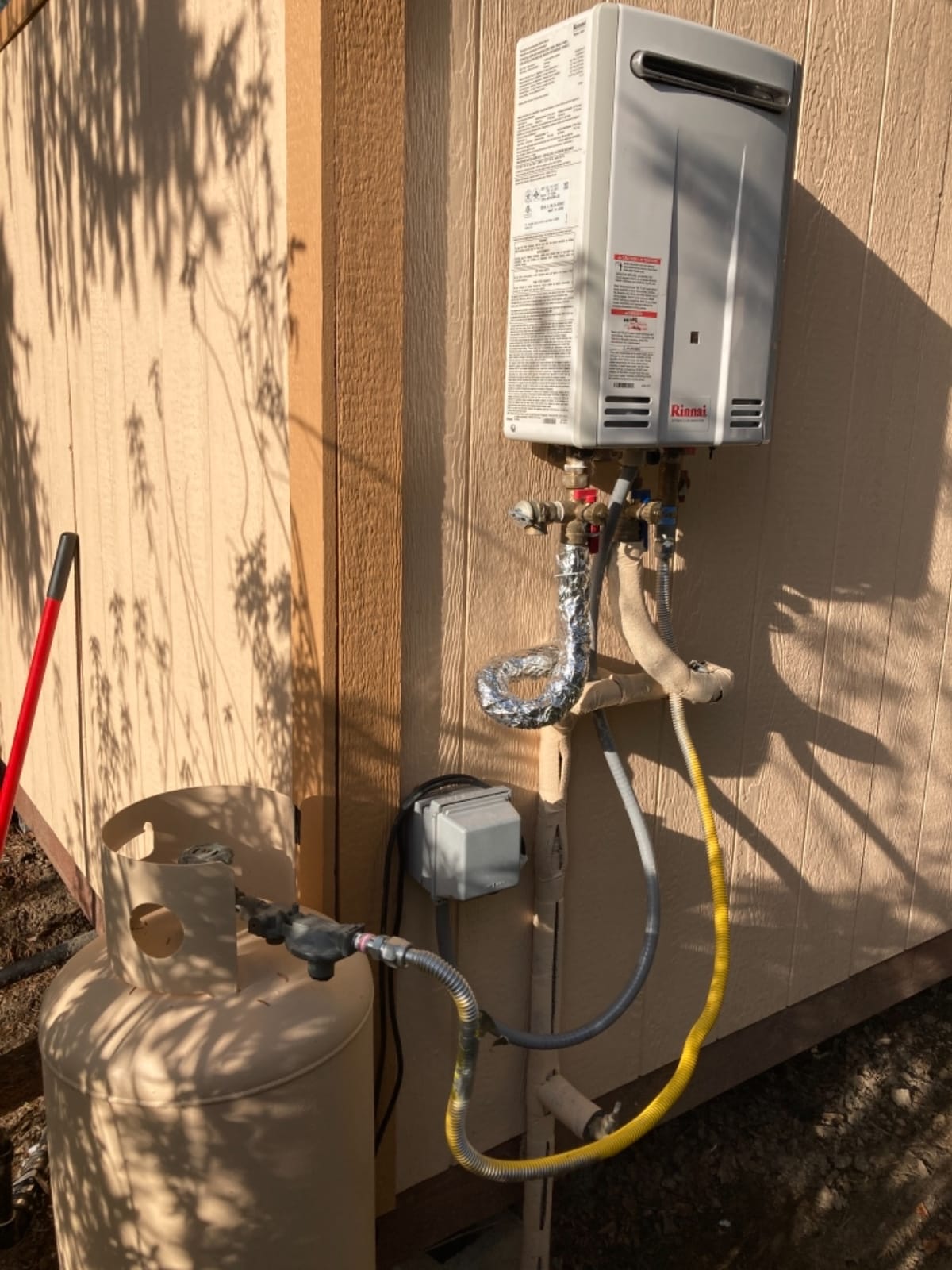 Rinnai V53DeP Propane Tankless Water Heater customer photo 2