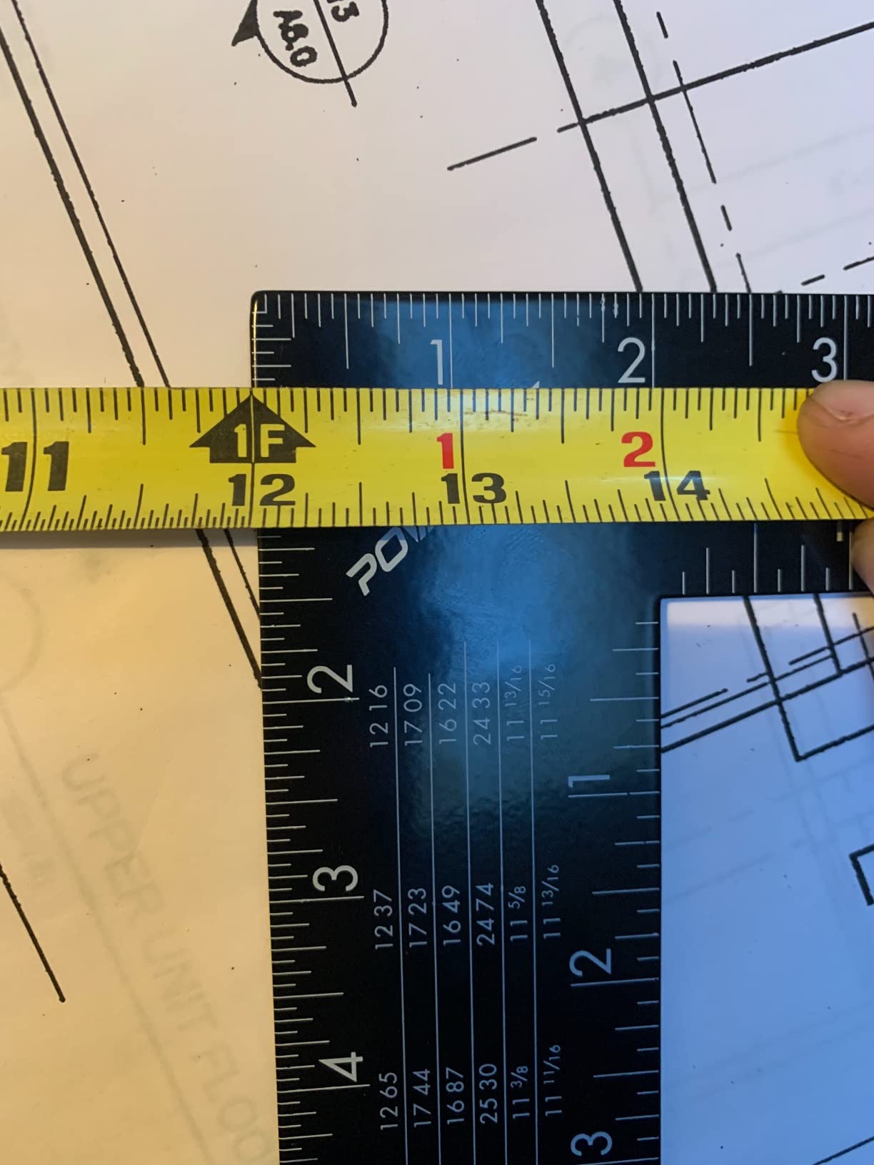 POWERTEC Framing Square, 16 x 24 Inch Steel Carpenter Square with Rafter Tables, Framing Tools & Right Angle Ruler for Carpenter, Woodworking, Construction (80008) customer photo 2