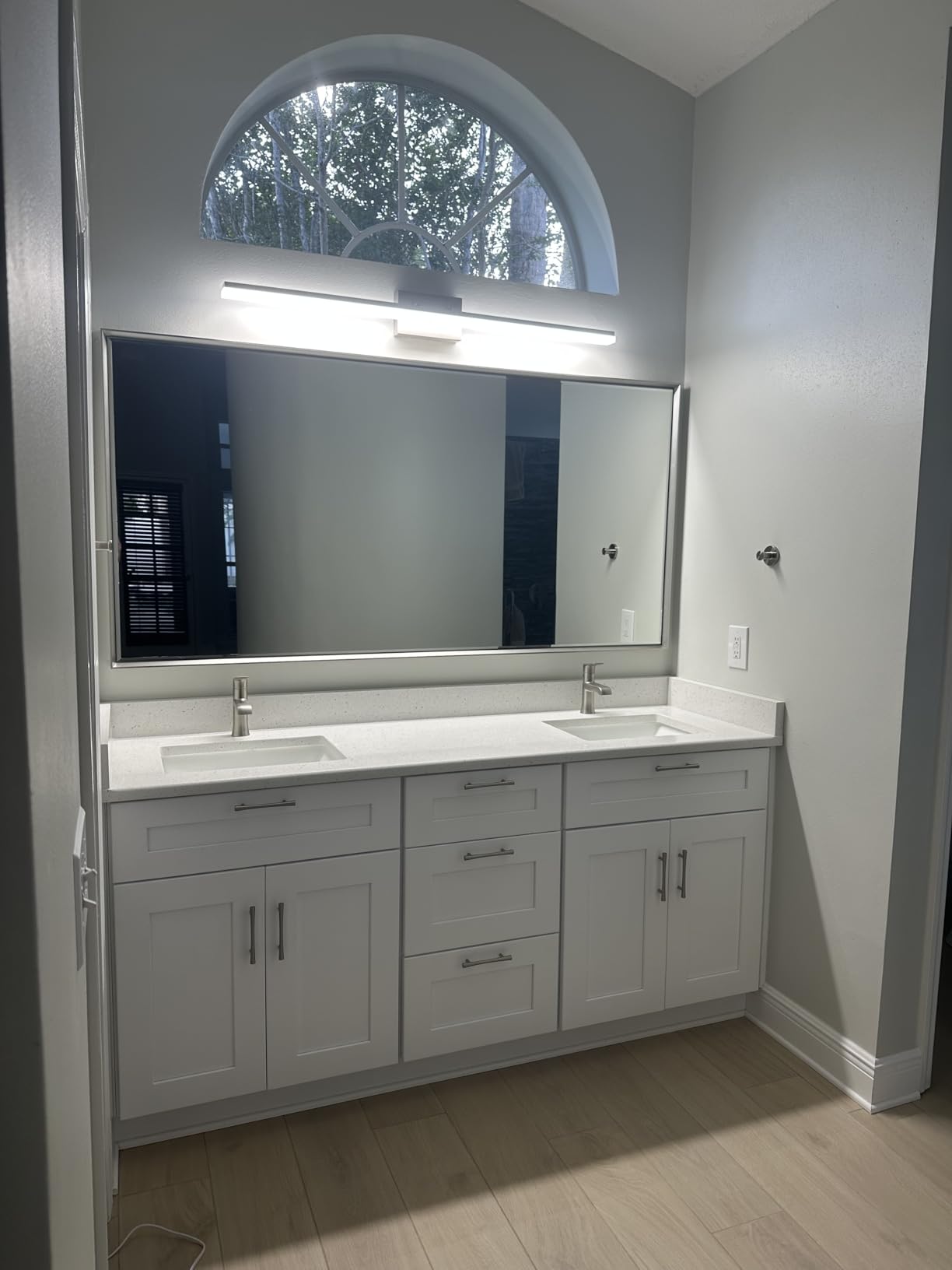 mirrea 48in LED Vanity Lights for Bathroom Brushed Nickel,Cold White 5000K customer photo 1