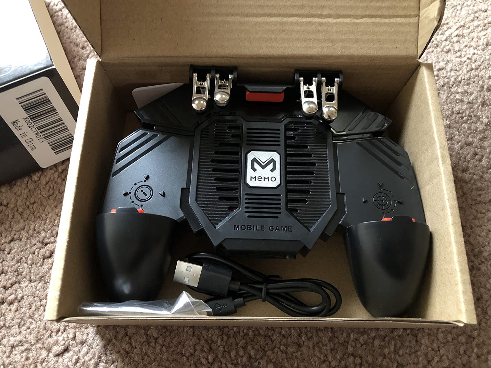 DELAM Mobile Game Controller with Cooling Fan for iPhone & Android customer photo 2
