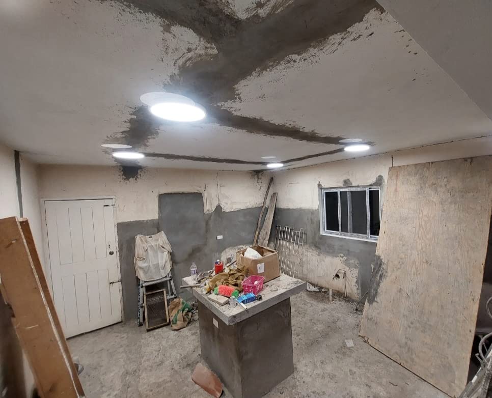 12 Inch LED Flush Mount Ceiling Light Fixture, 5000K Daylight White, 3200LM, 24W, Flat Modern Round Lighting Fixture, 240W Equivalent White Ceiling Lamp for Kitchens, Stairwells, Bedrooms.etc. customer photo 1
