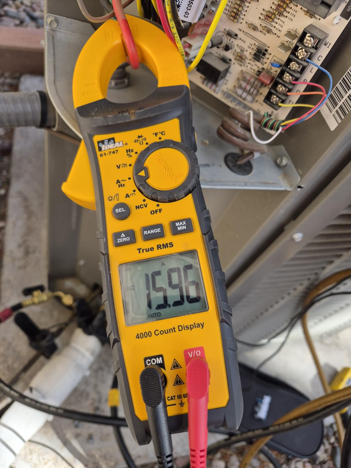 Ideal Electrical 61-747 TightSight Clamp Meter, 400A AC/DC, 600V TRMS customer photo 1