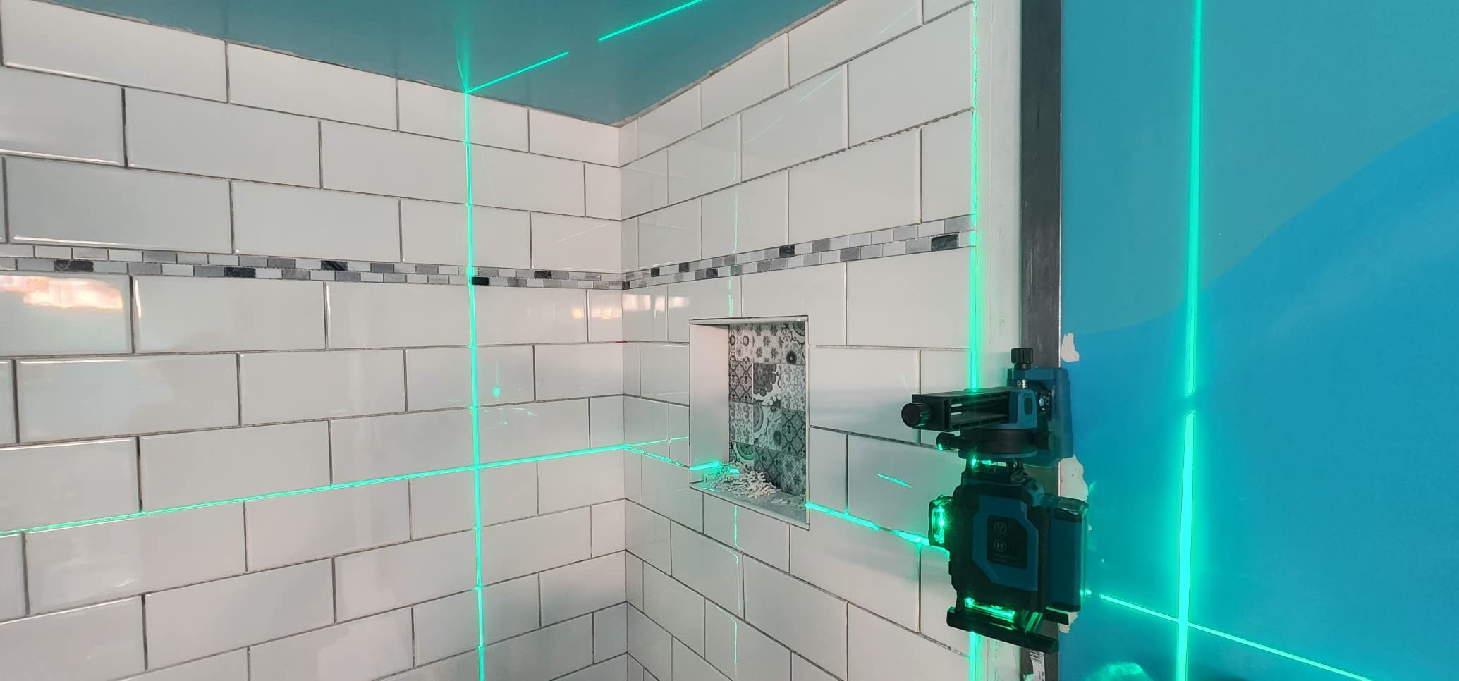 Takamine 16 Line Green Laser Level Pro,4x360 4D Cross Line for Construction customer photo 1