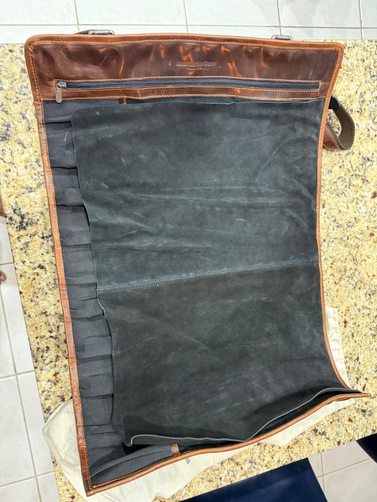 Leather Knife Roll Storage Bag, Elastic and Expandable 10 Pockets, Adjustable/Detachable Shoulder Strap, Travel-Friendly Chef Knife Case (Pitch Black, Leather) customer photo 2