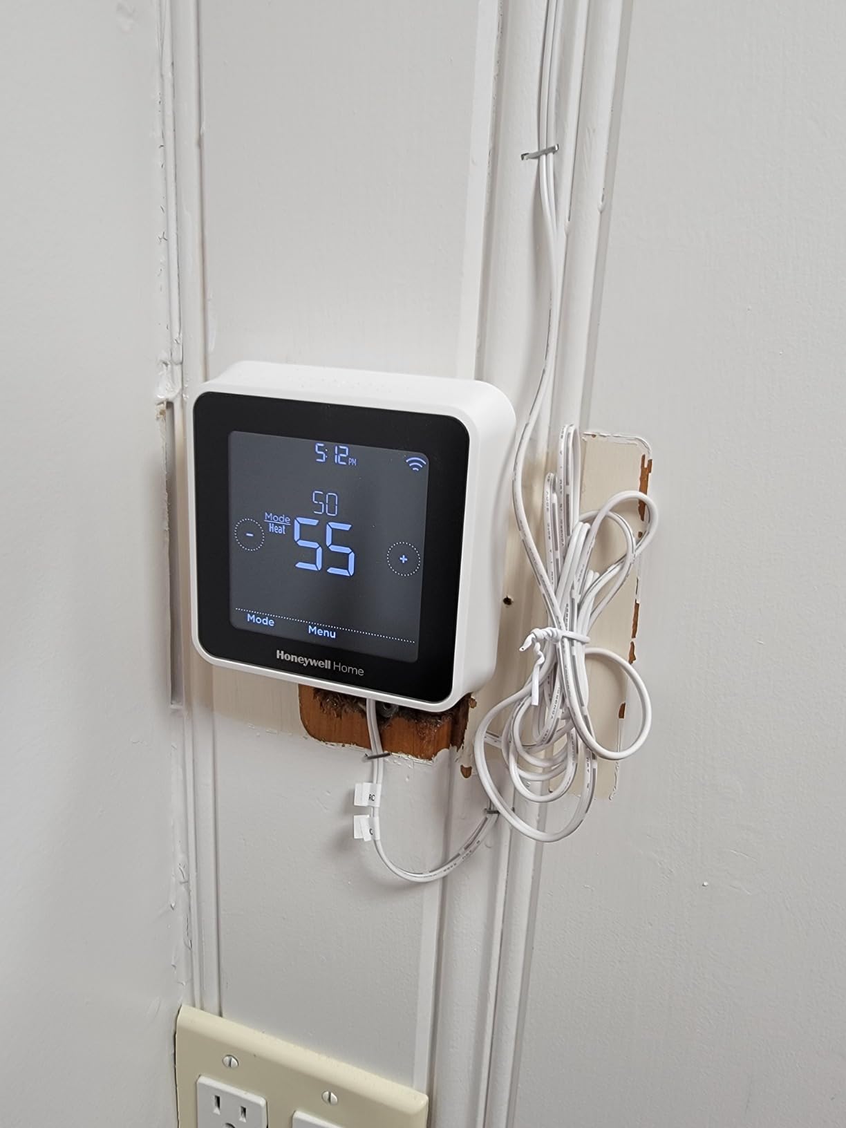 Honeywell Home T5 Smart Wi-Fi Thermostat customer photo 2