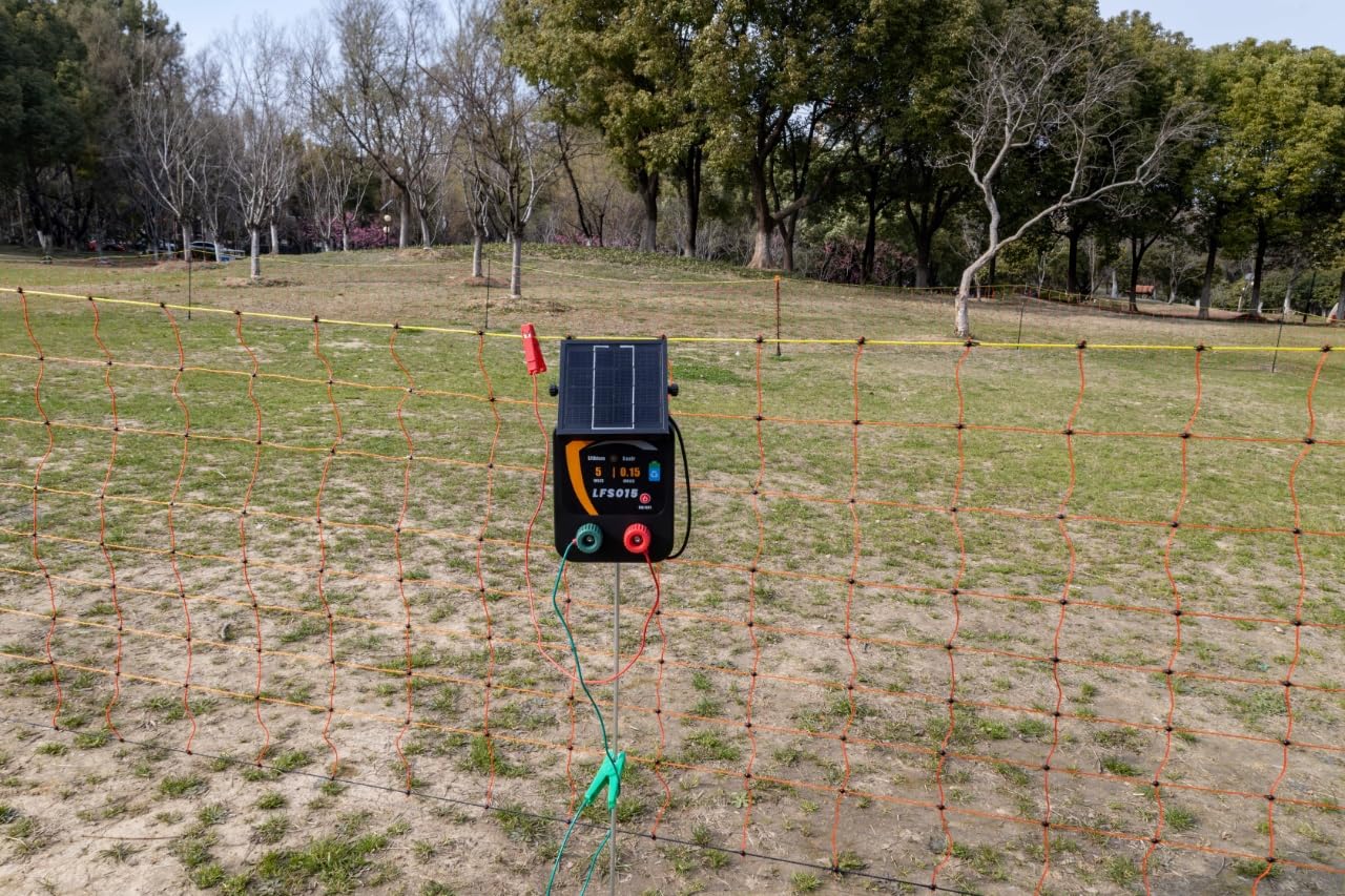 Solar Electric Fence Charger 5 Miles Range 20 Acres 0.15 Joules Energizer customer photo 1