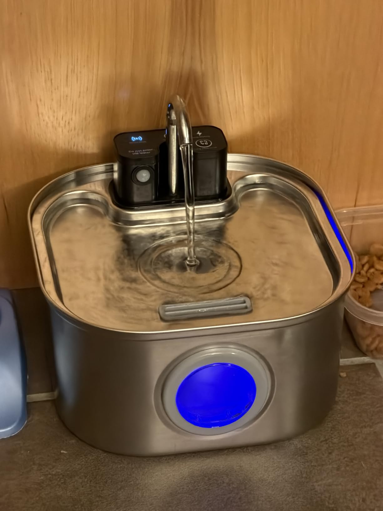 Cat Water Fountain Wireless,Stainless Steel-Rechargeable- Battery Operated Cat Water Fountain,108oz/ 3.2l Automatic Cordless Pet Fountain,Pet Fountain with 4200 Mah Battery customer photo 2