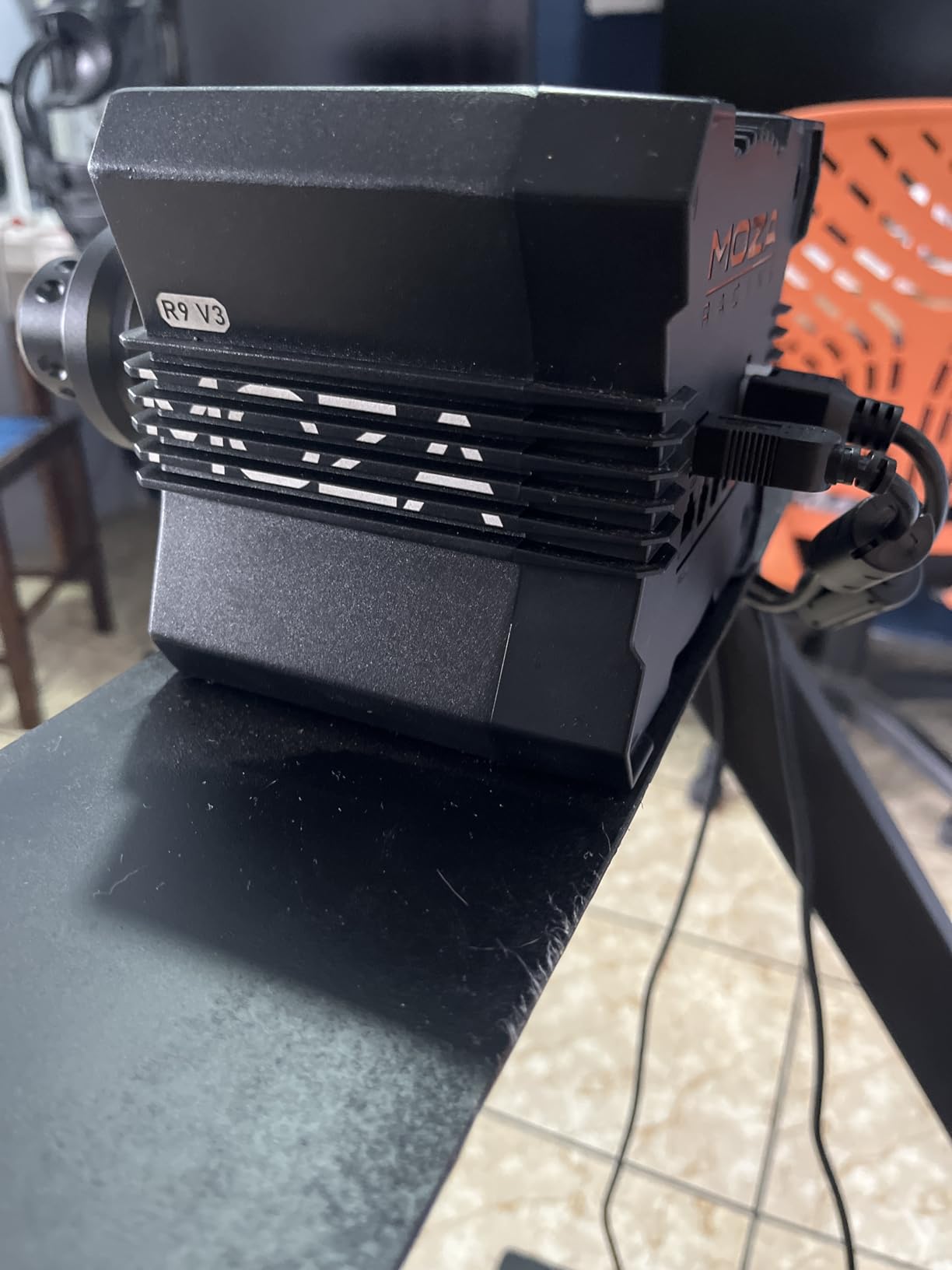 MOZA R9 V3 Direct Drive Sim Racing Wheelbase 9Nm Force Feedback Servo Base customer photo 1