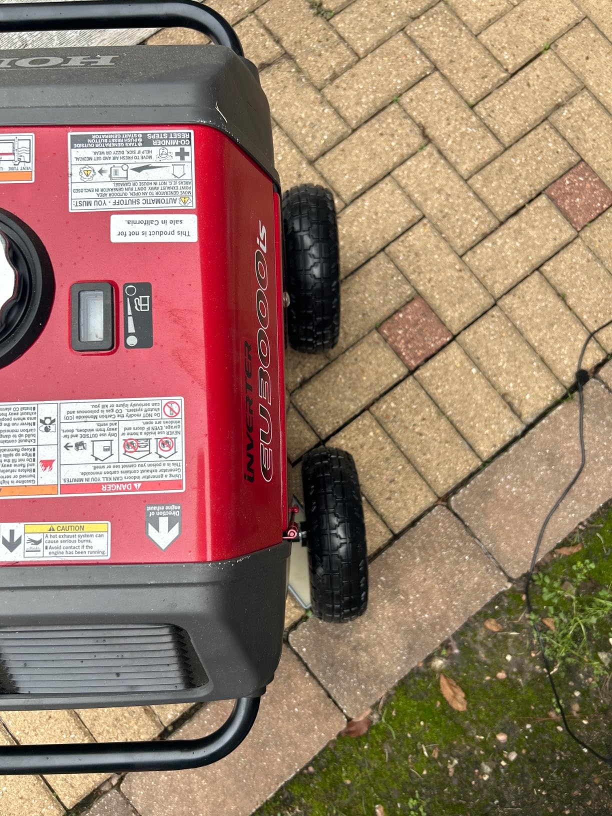 All Terrain Wheel Kit - fits Honda EU3000is Generator, Solid Never Flat Tires (White Wheels) customer photo 1