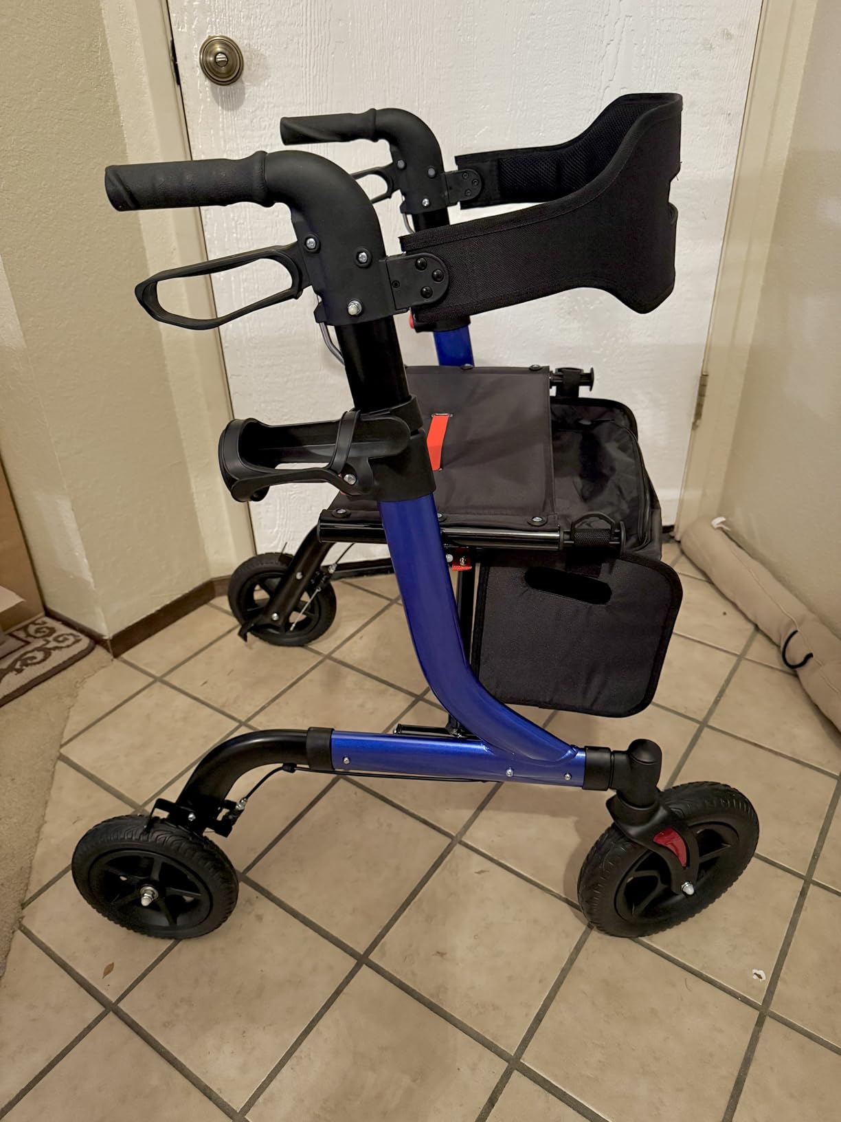 Walkers for Seniors with Seat, Foldable Rollator Walker, Reinforced Aluminum Frame, 10