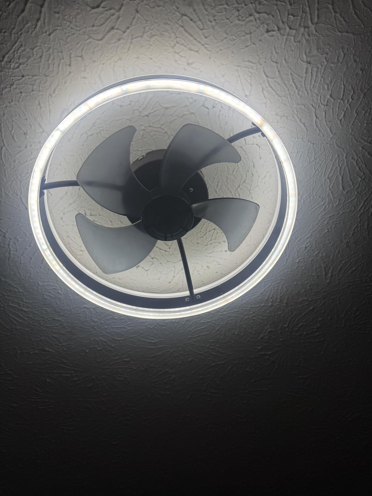 VOLISUN Low Profile Ceiling Fans with Lights and Remote, 27.6in Flush Mount Ceiling Fans with Light, 3000K-6500K Dimmable Fandelier LED Fan Light, White Bladeless Ceiling Fans with Lights for Bedroom customer photo 2