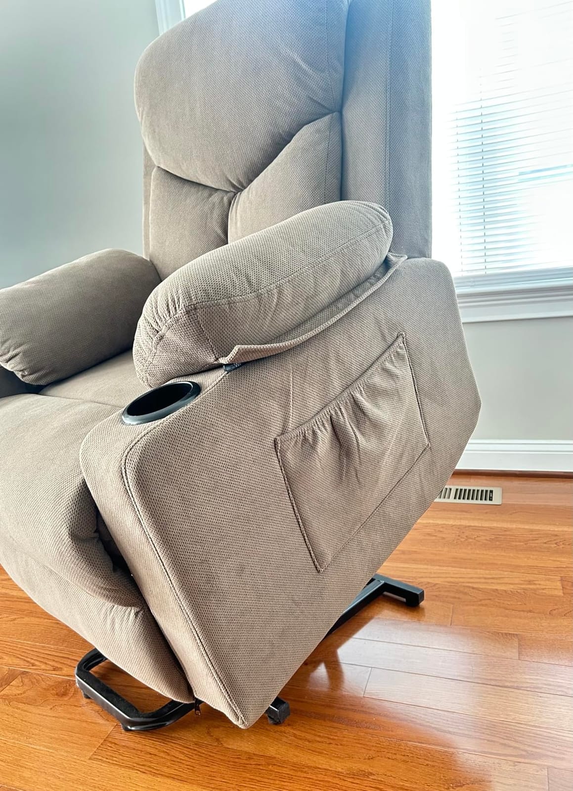 Ketaiyou Electric Power Lift Recliner Chair Sofa with Massage and Heat for Elderly, USB and Type-C Ports, Cup Holders, Infinite Position (Dk Grey2, Regular) customer photo 2
